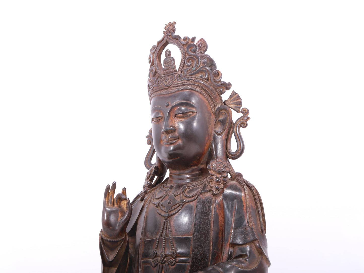 A serene gilt bronze Guanyin statue