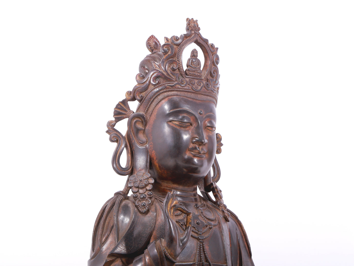 A serene gilt bronze Guanyin statue