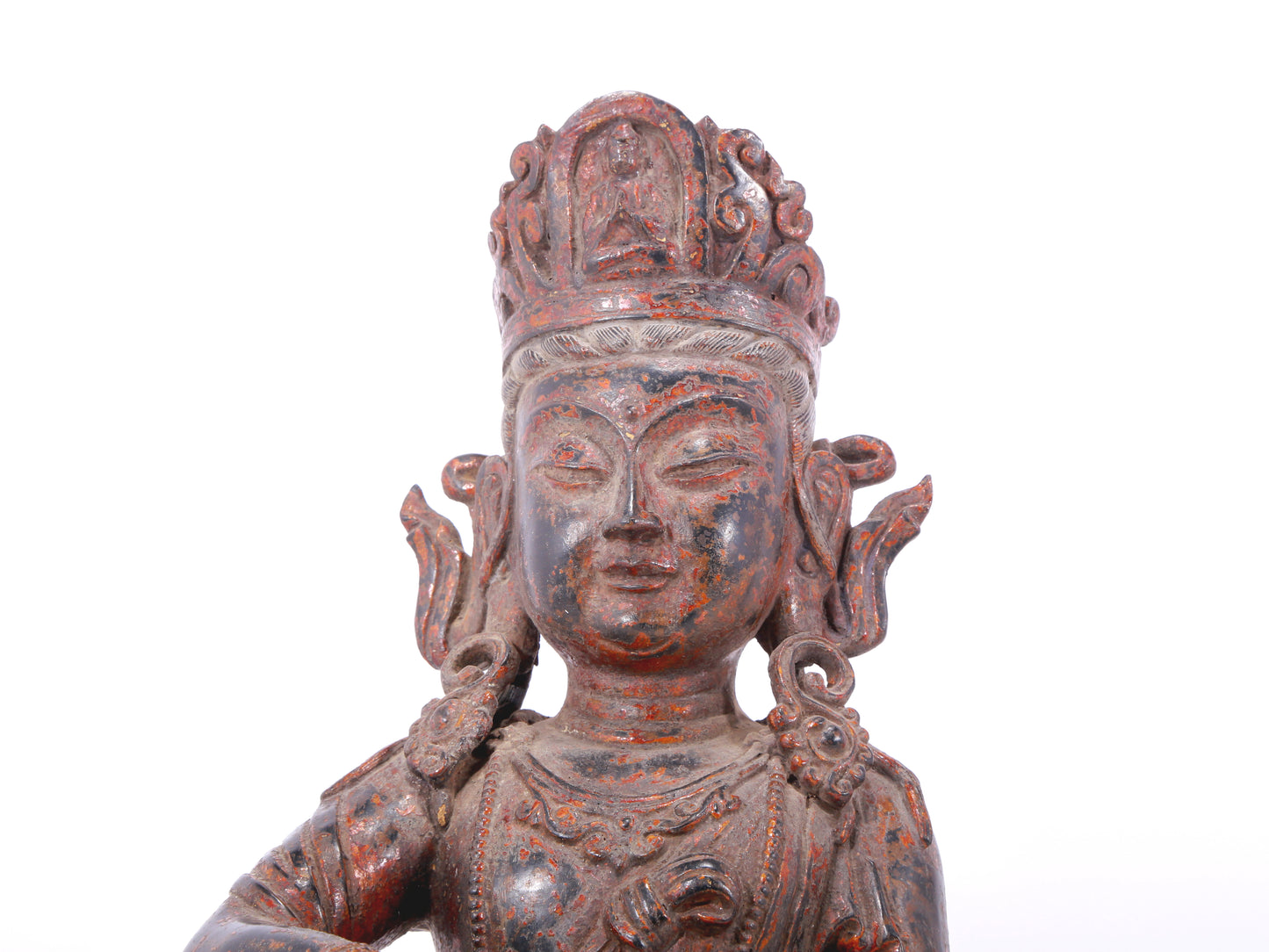 A serene gilt bronze Guanyin statue