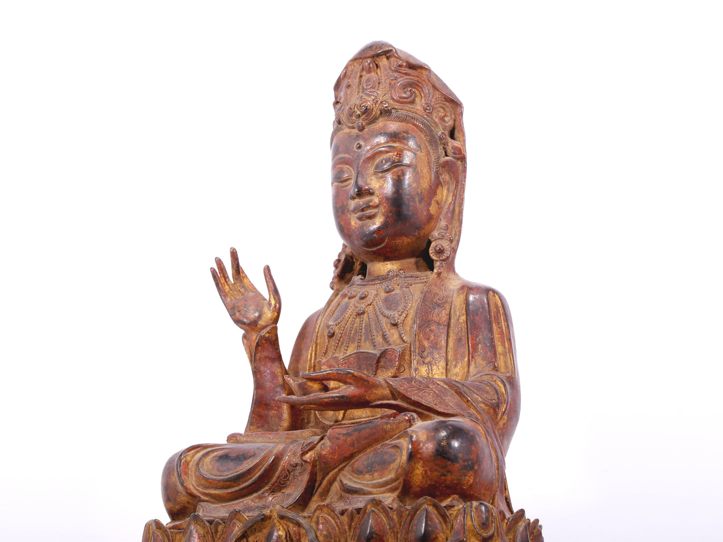 A serene gilt bronze Guanyin statue