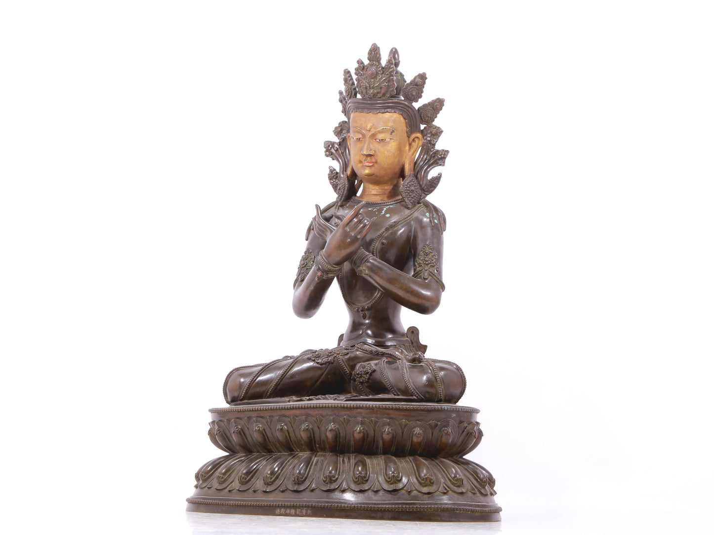 A serene gilt bronze Bodhisattva statue