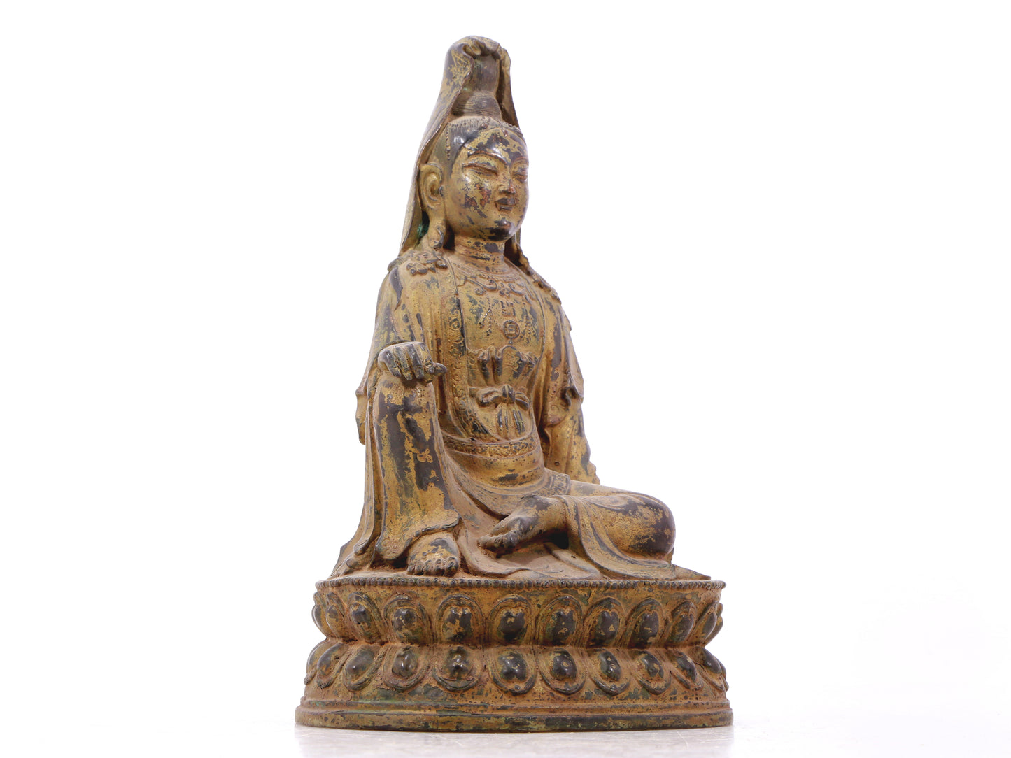 A serene gilt bronze Guanyin statue