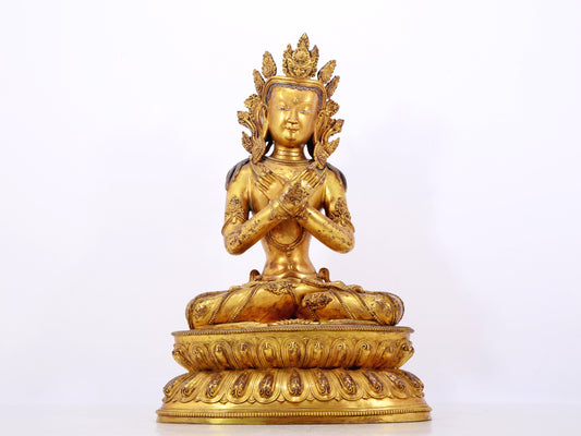 A stunning gilt bronze Bodhisattva statue
