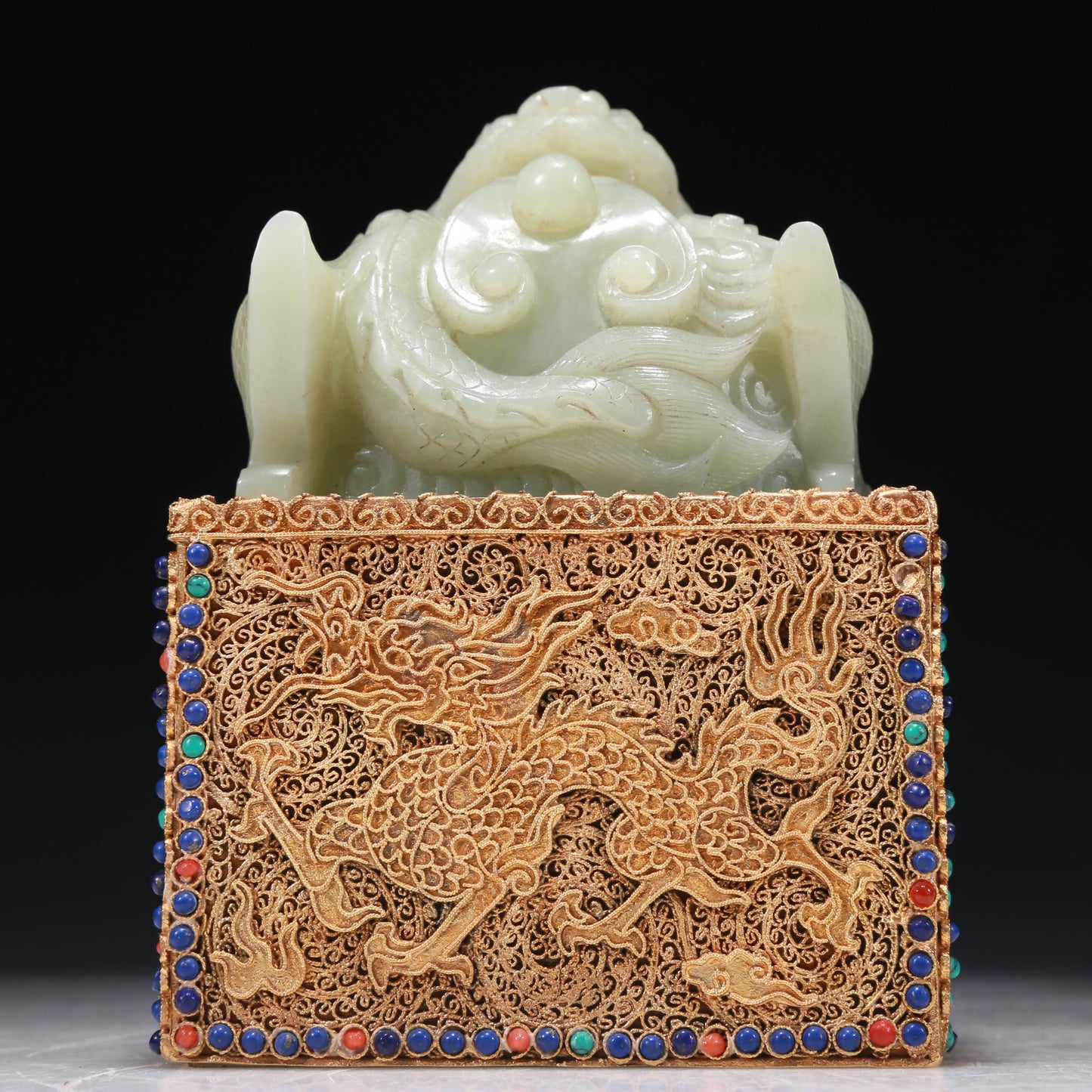 A Marvelous White Jade Gold-Mounted Gem-Inlaid 'Dragon' Seal