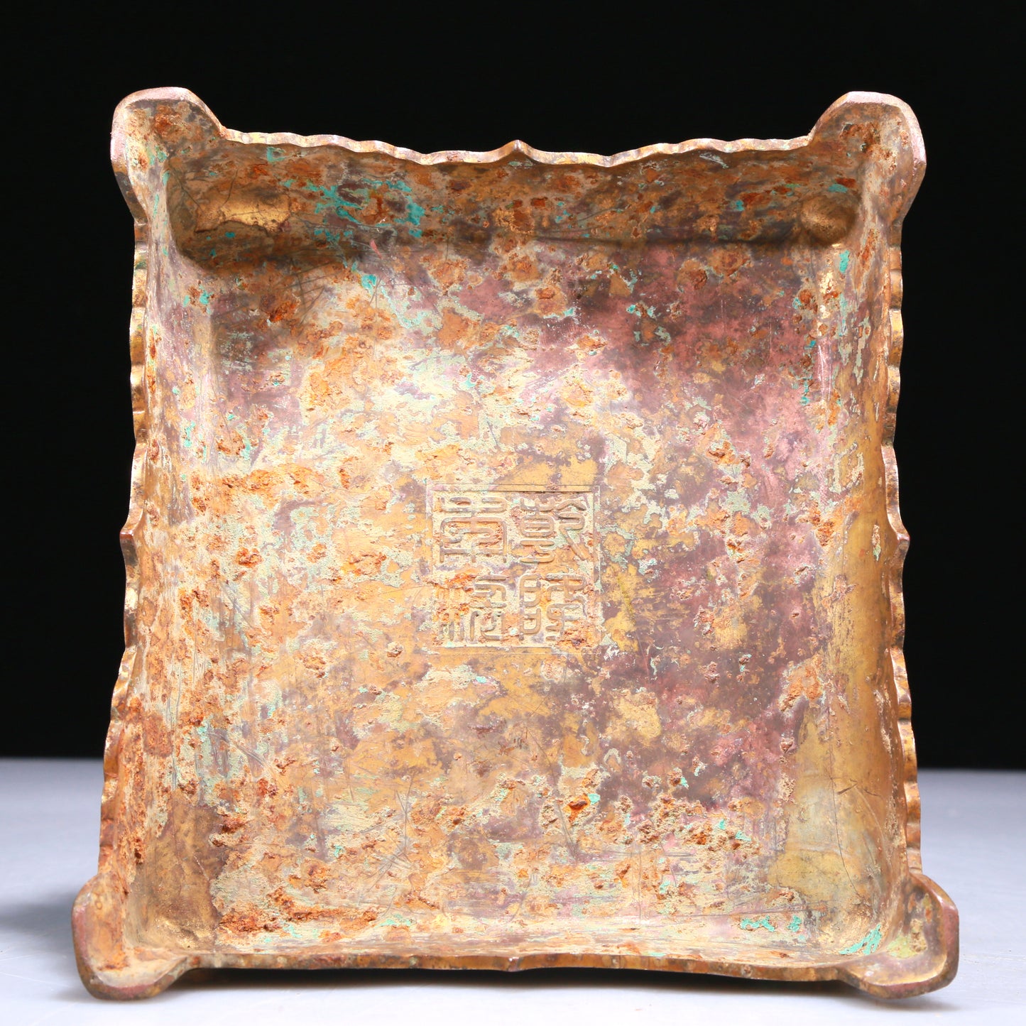 An Elaborate White Jade Gold-Mounted Blueing 'Dragon' Seal With A Gilt-Bronze 'Dragon' Stand