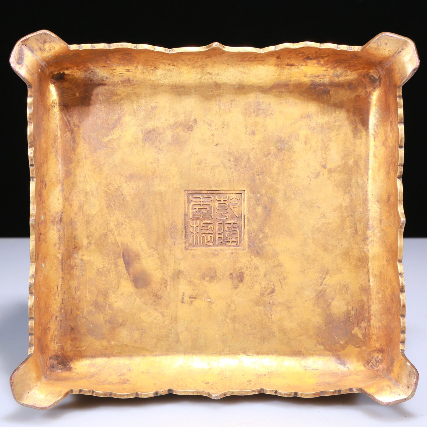 An Elaborate White Jade Gilt-Bronze-Mounted 'Dragon' Seal