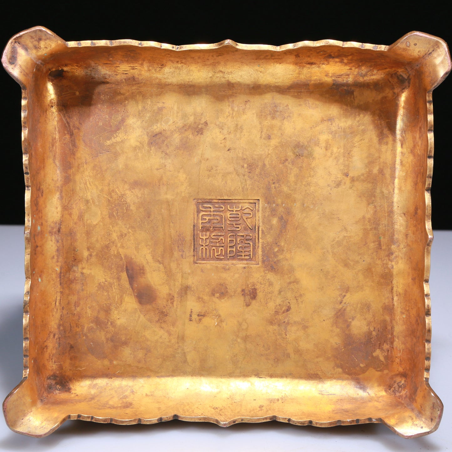 An Elaborate White Jade Gilt-Bronze-Mounted 'Dragon' Seal