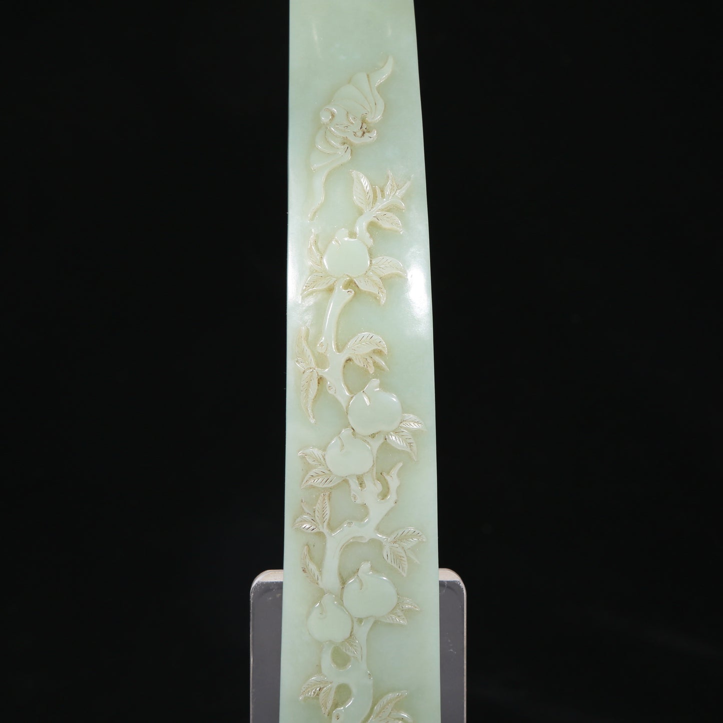 An Elaborate Imperial White Jade 'Bat& Peach' Ruyi Scepter With Poem Inscriptions