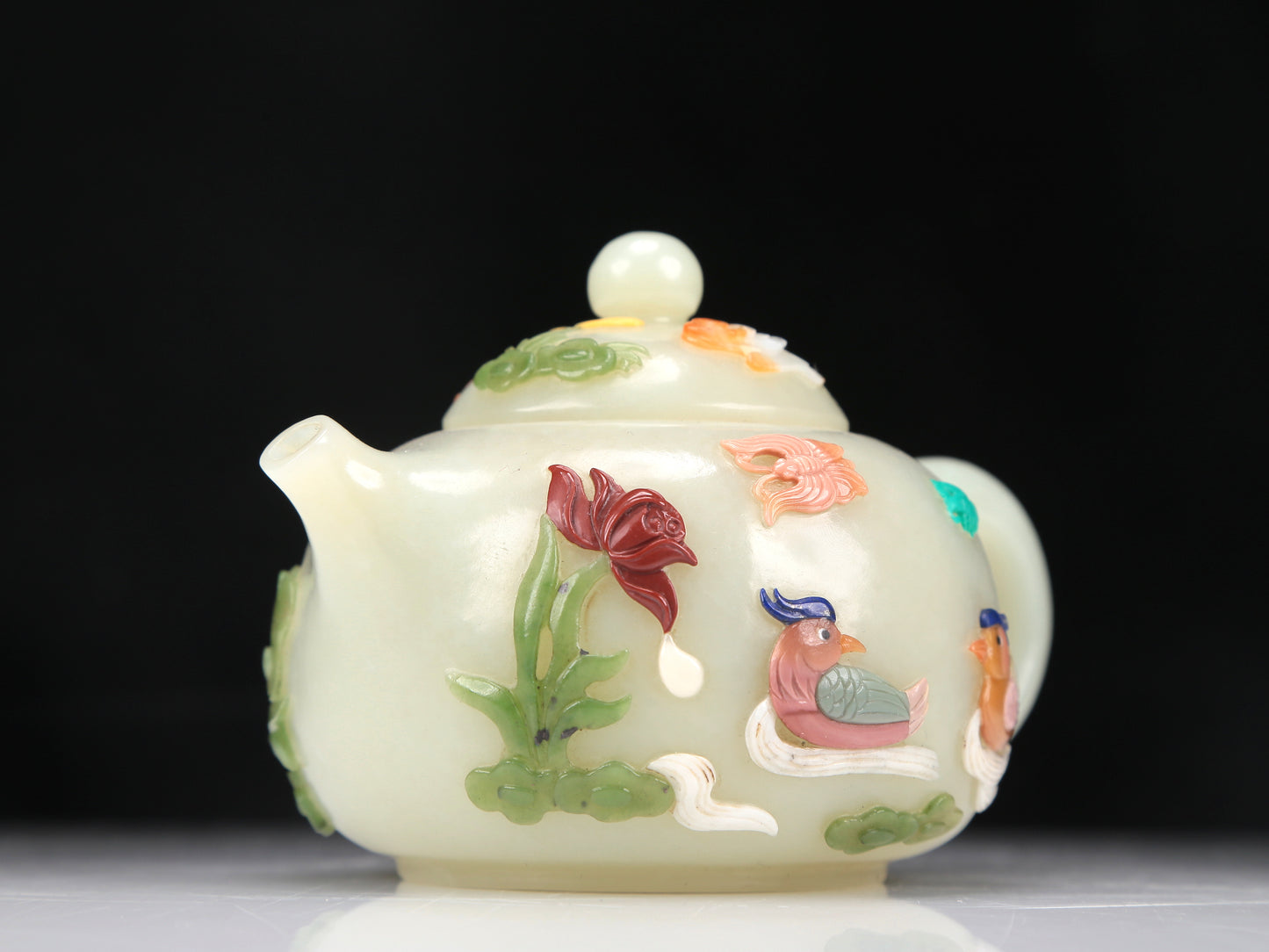 A Superb Imperial White Jade Gem-Inlaid 'Bird& Flower' Teapot