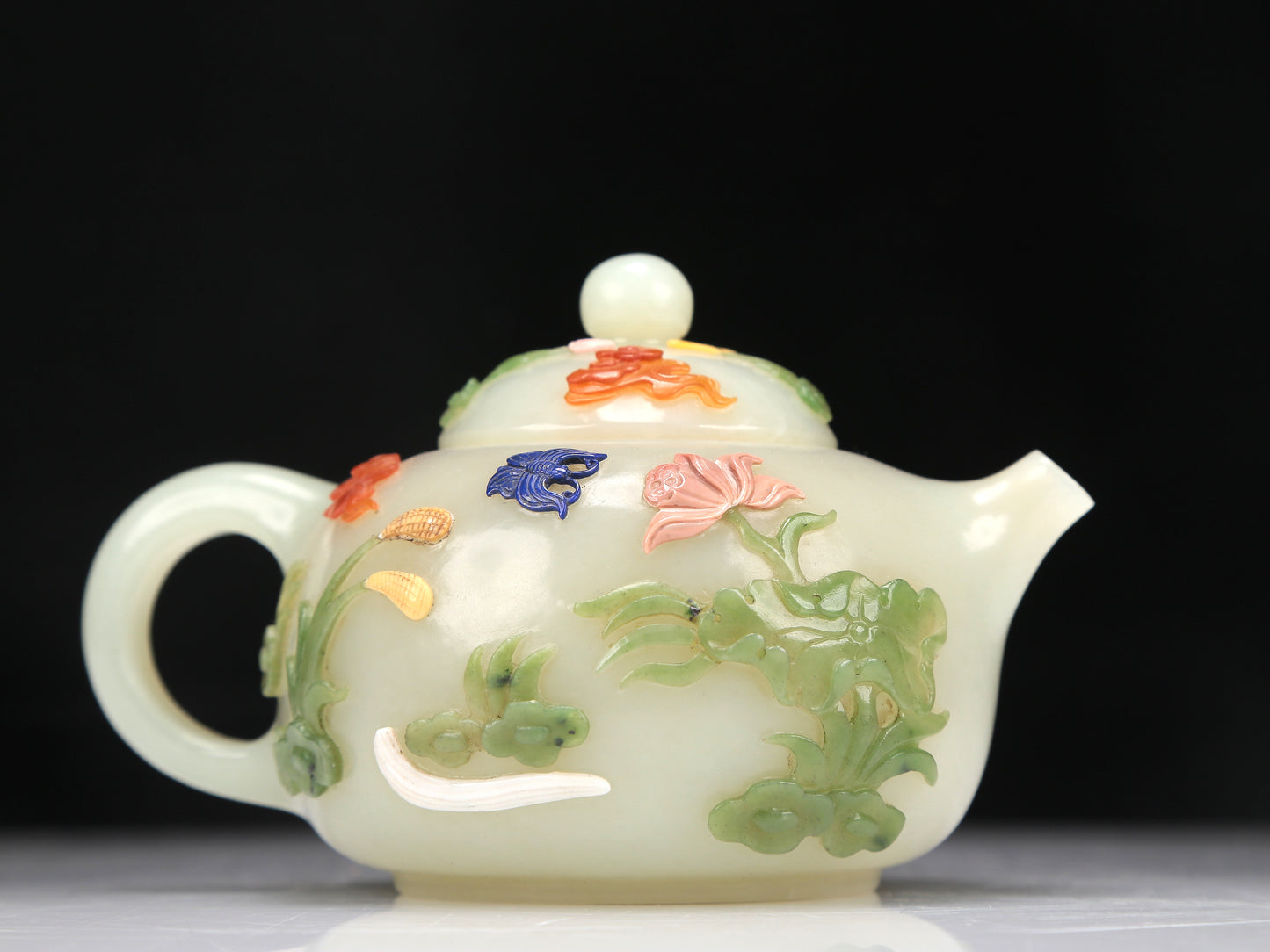 A Superb Imperial White Jade Gem-Inlaid 'Bird& Flower' Teapot