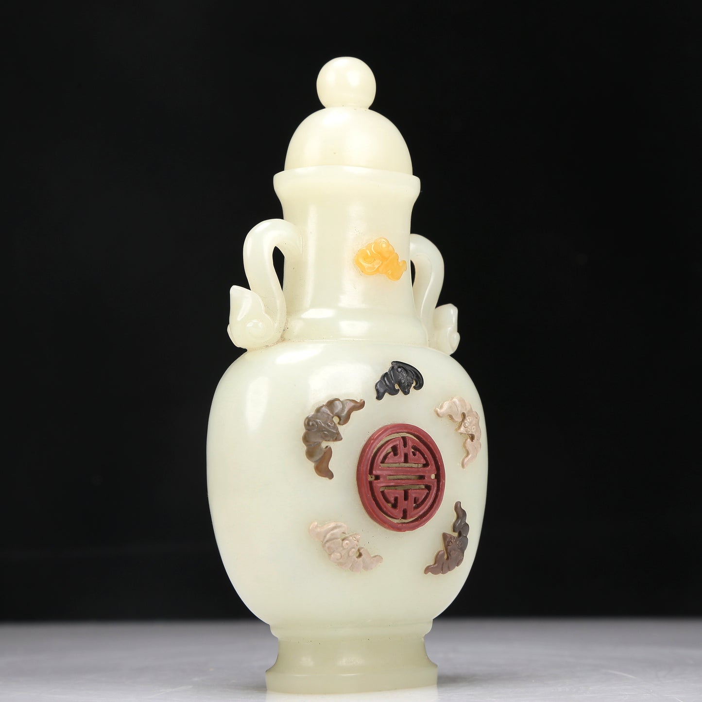 A Superb White Jade Gem-Inlaid 'Bat& Auspicious Cloud' Vase