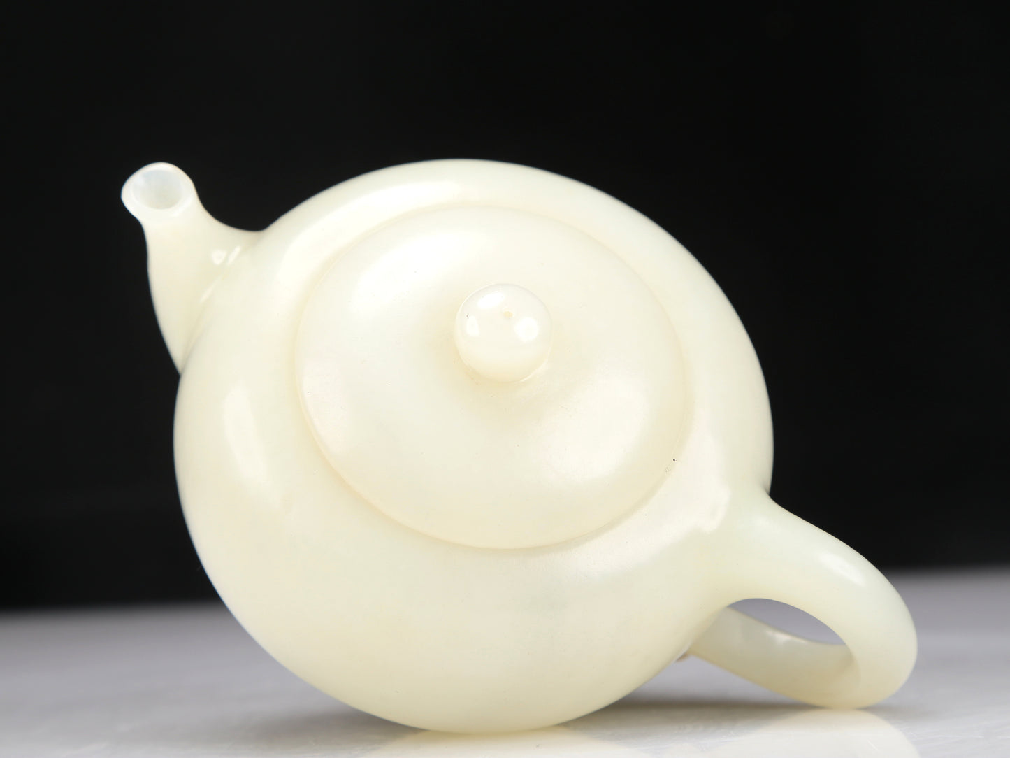 A Superb Imperial White Jade Teapot