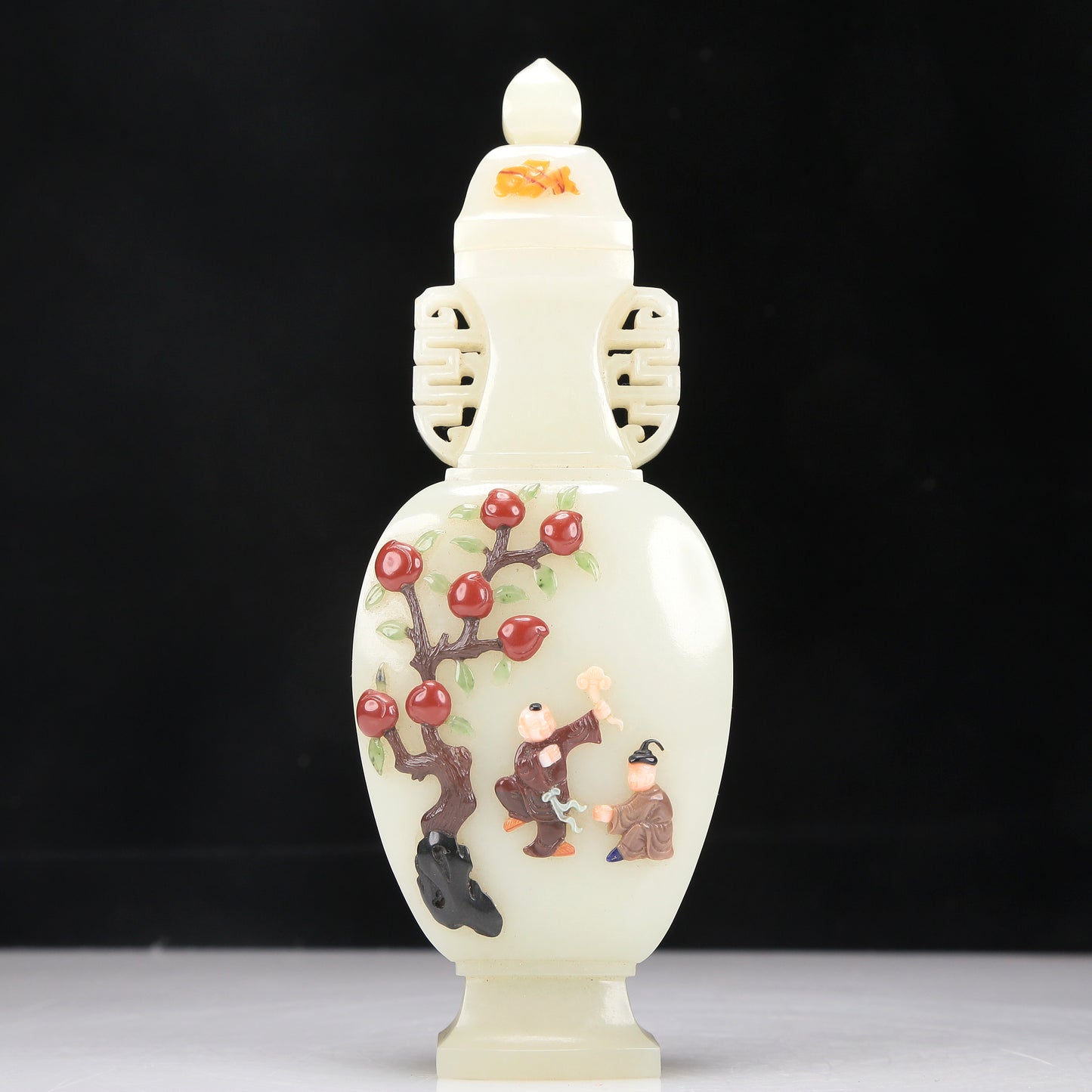 A Superb White Jade Gem-Inlaid 'Figure' Vase And Cover