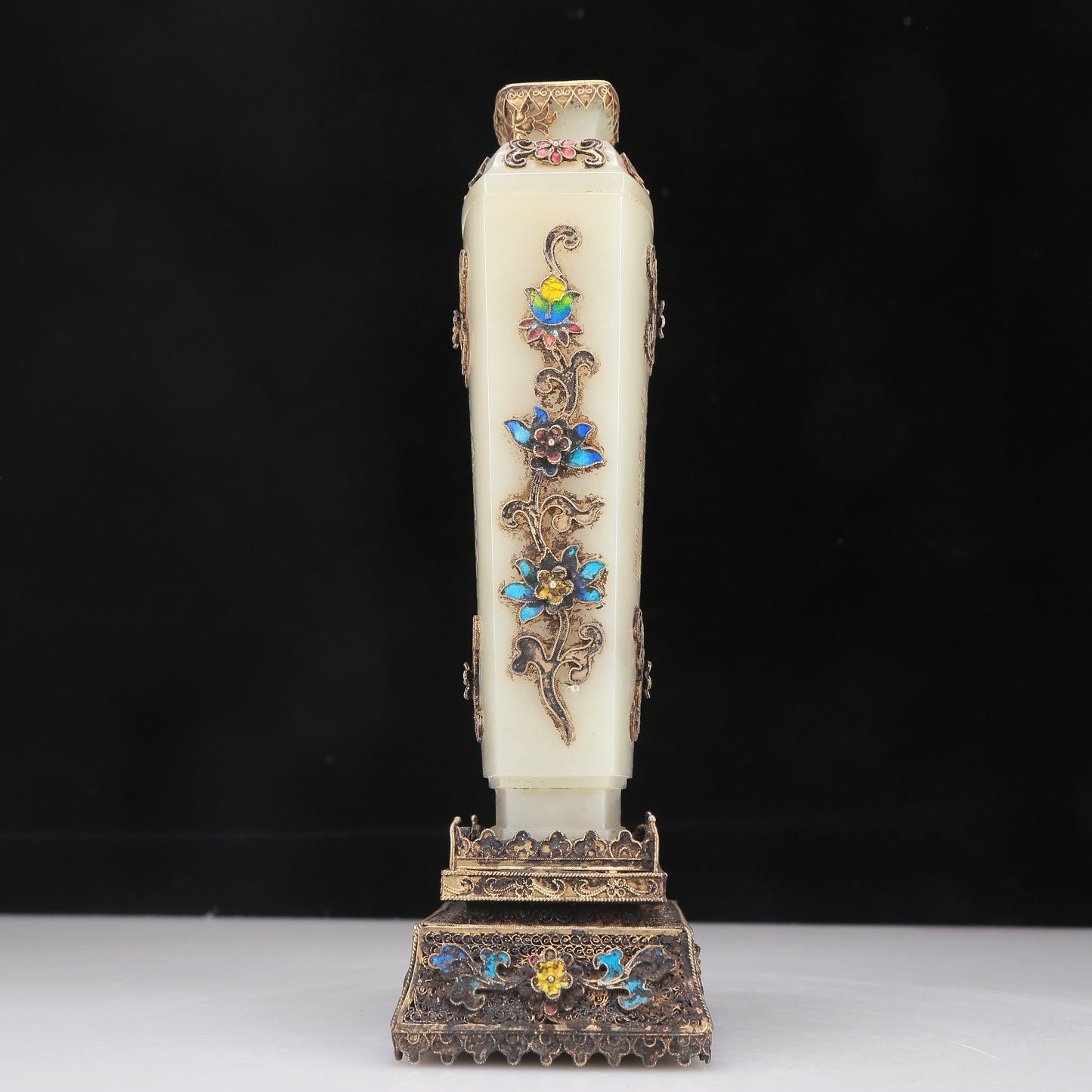 A Superb White Jade Gilt-Silver-Mounted 'Flower' Vase With Poem Inscriptions