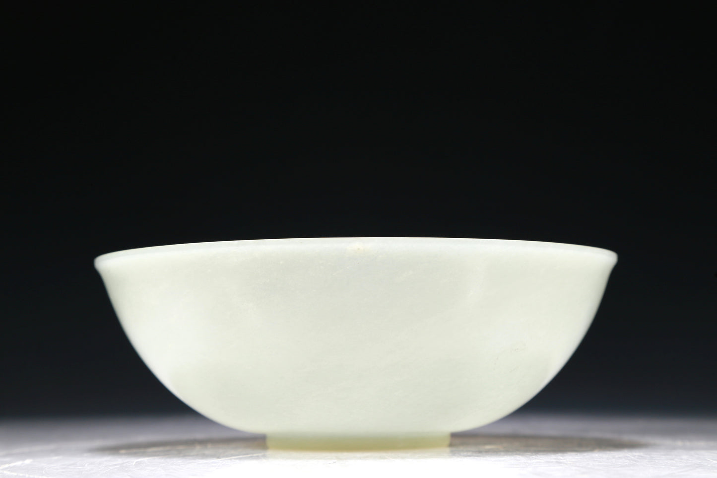 A Marvelous White Jade Bowl