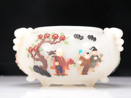 A Fabulous Imperial White Jade Gem-Inlaid 'Figure' Brushwasher