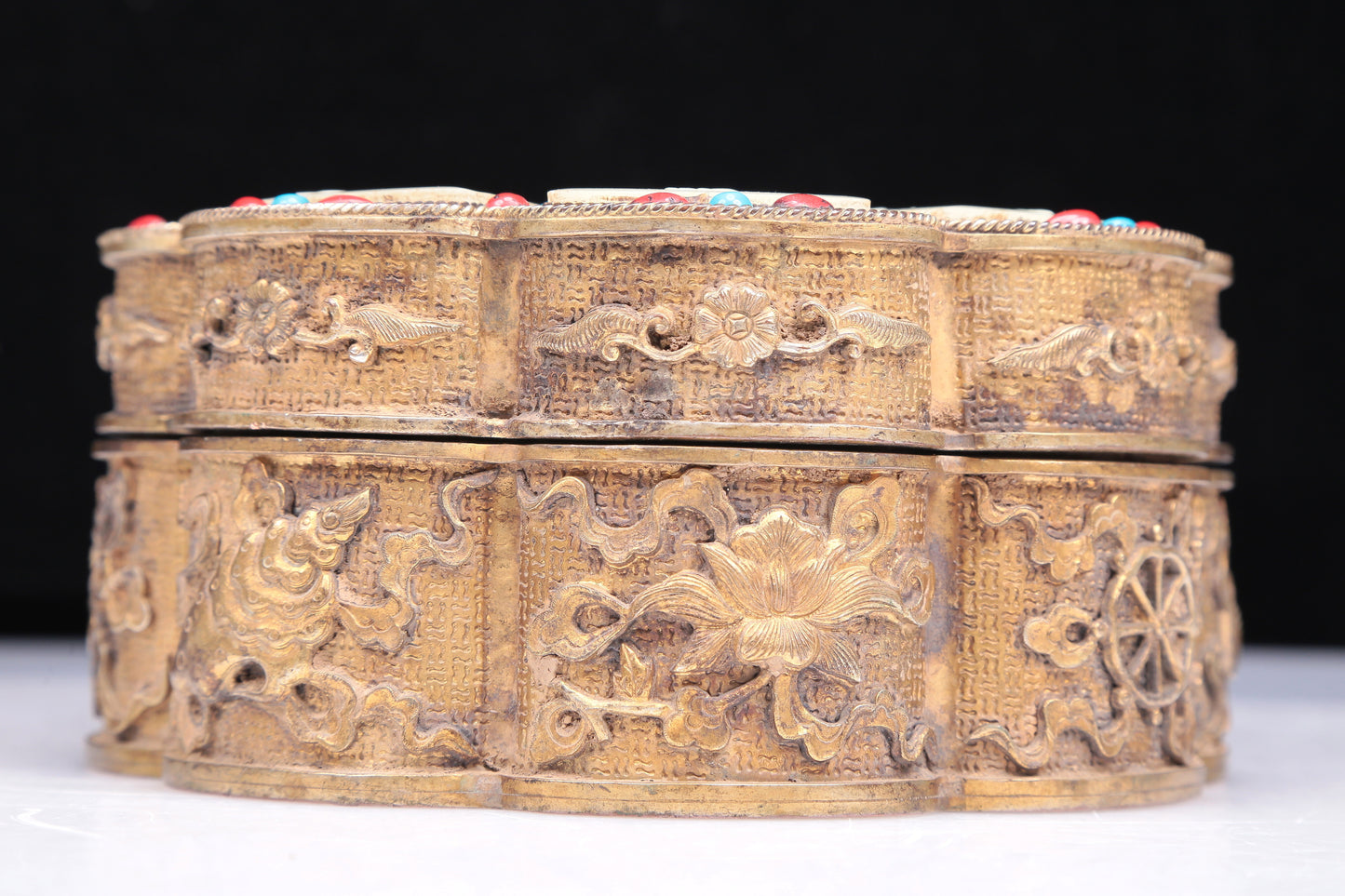 An Excellent Gilt-Bronze White Jade-Inlaid 'Weapons Of The Eight Immortals' Box