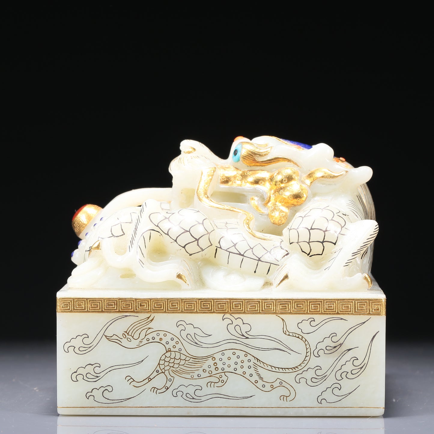 A Brilliant White Jade Gold-Mounted 'Dragon' Seal