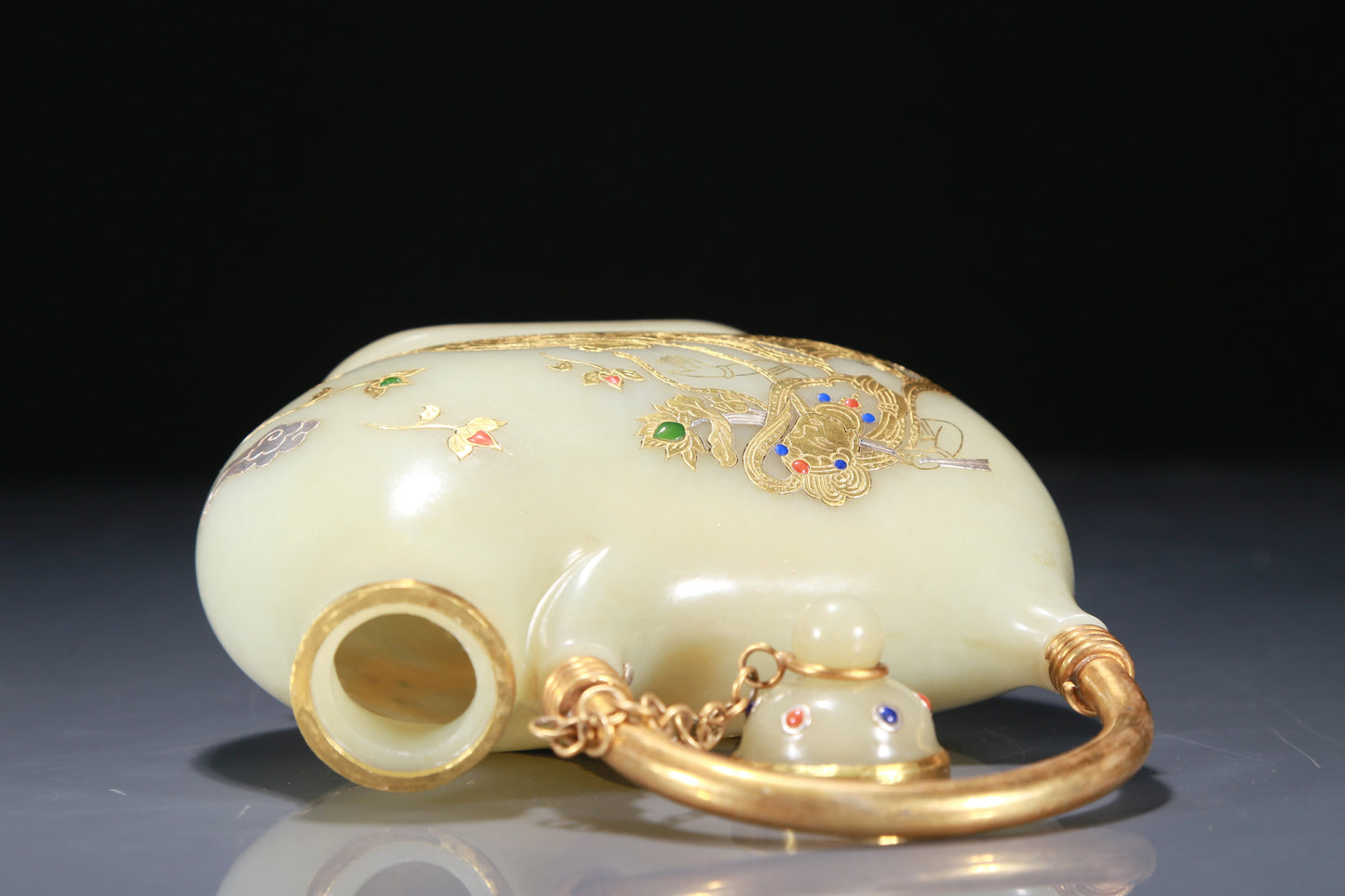 A Superb White Jade Gold-Mounted 'Immortal' Ewer