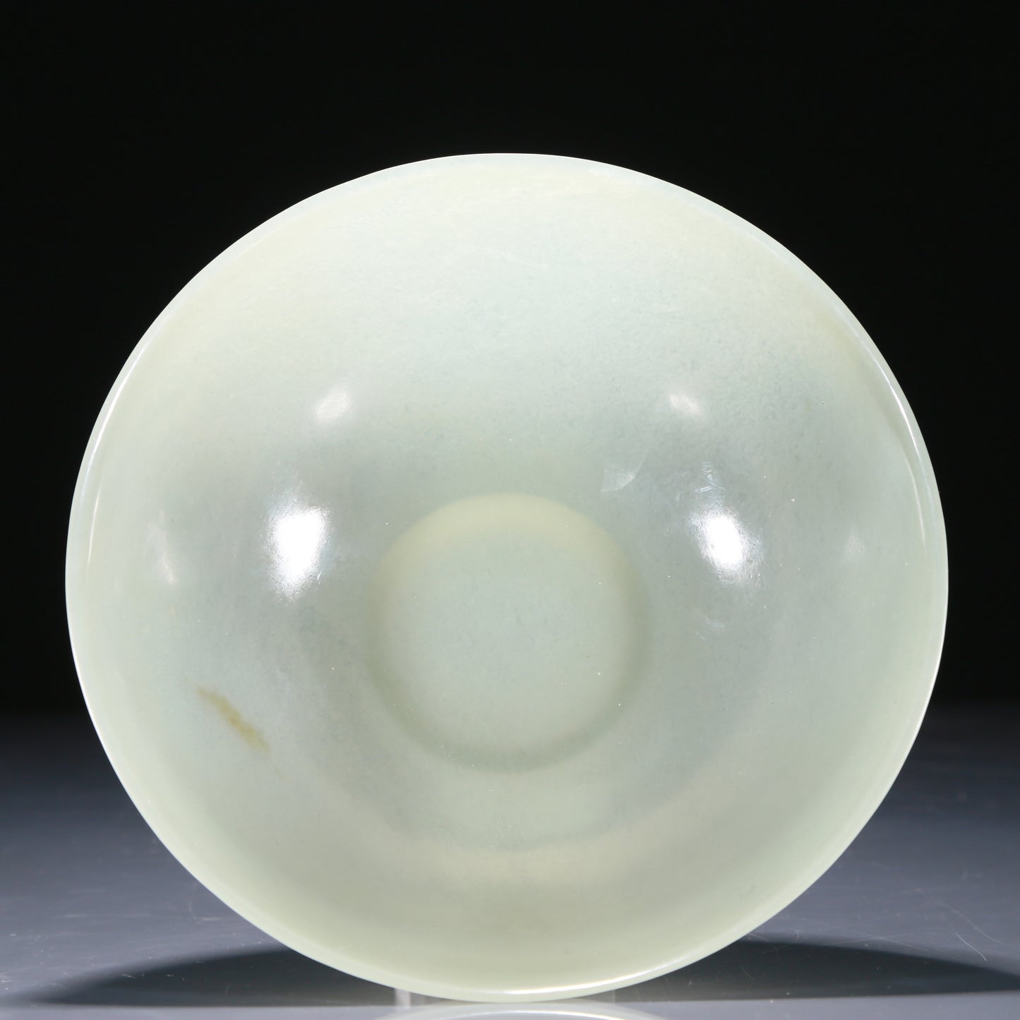 A Superb White Jade Bowl