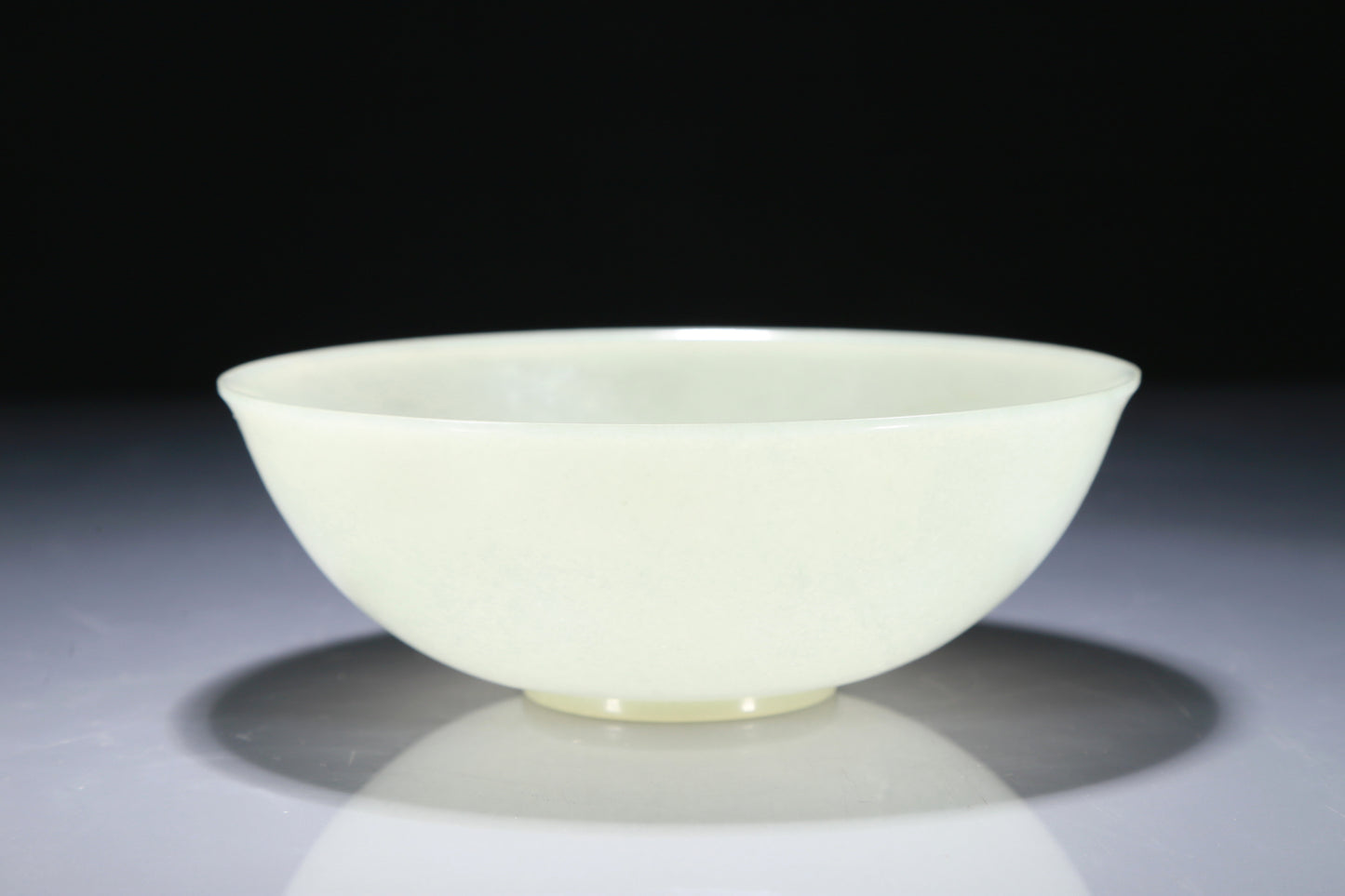 A Superb White Jade Bowl