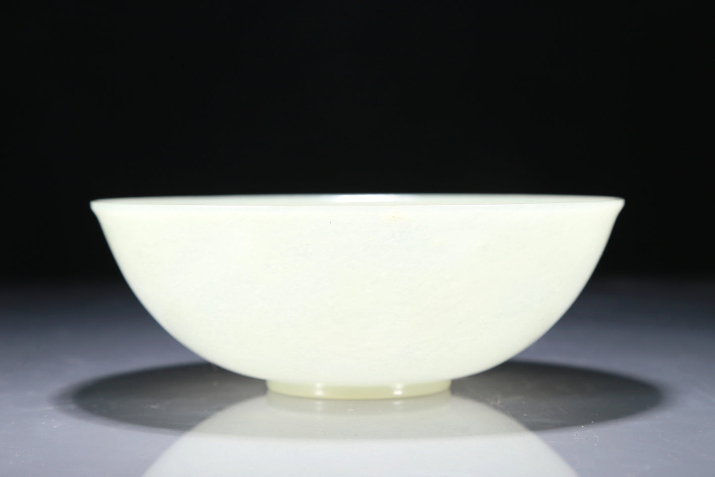 A Superb White Jade Bowl