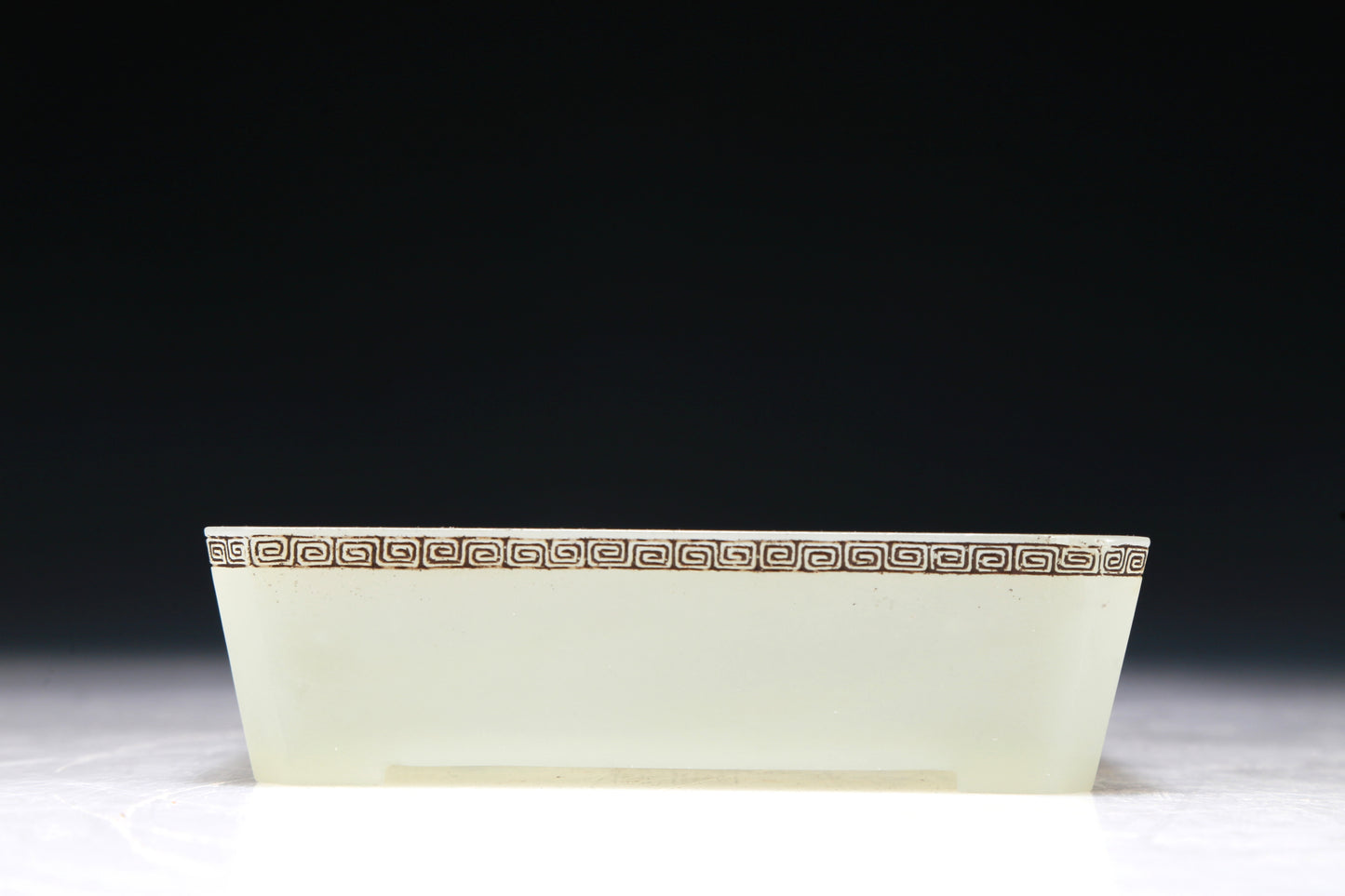 A Marvelous White Jade Dish