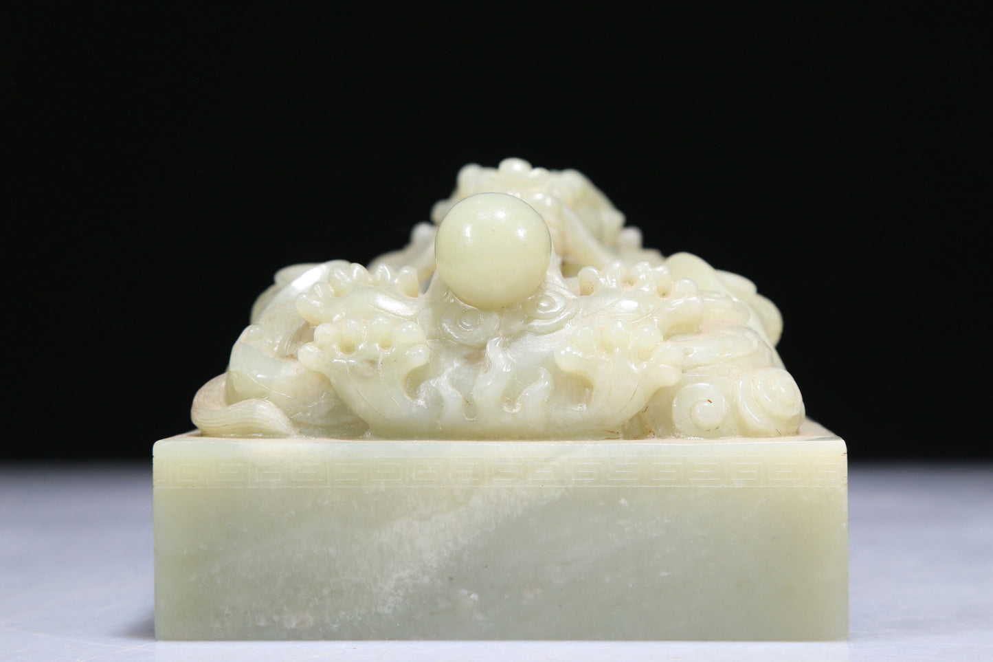 An Exquisite White Jade 'Dragon& Auspicious Cloud' Seal