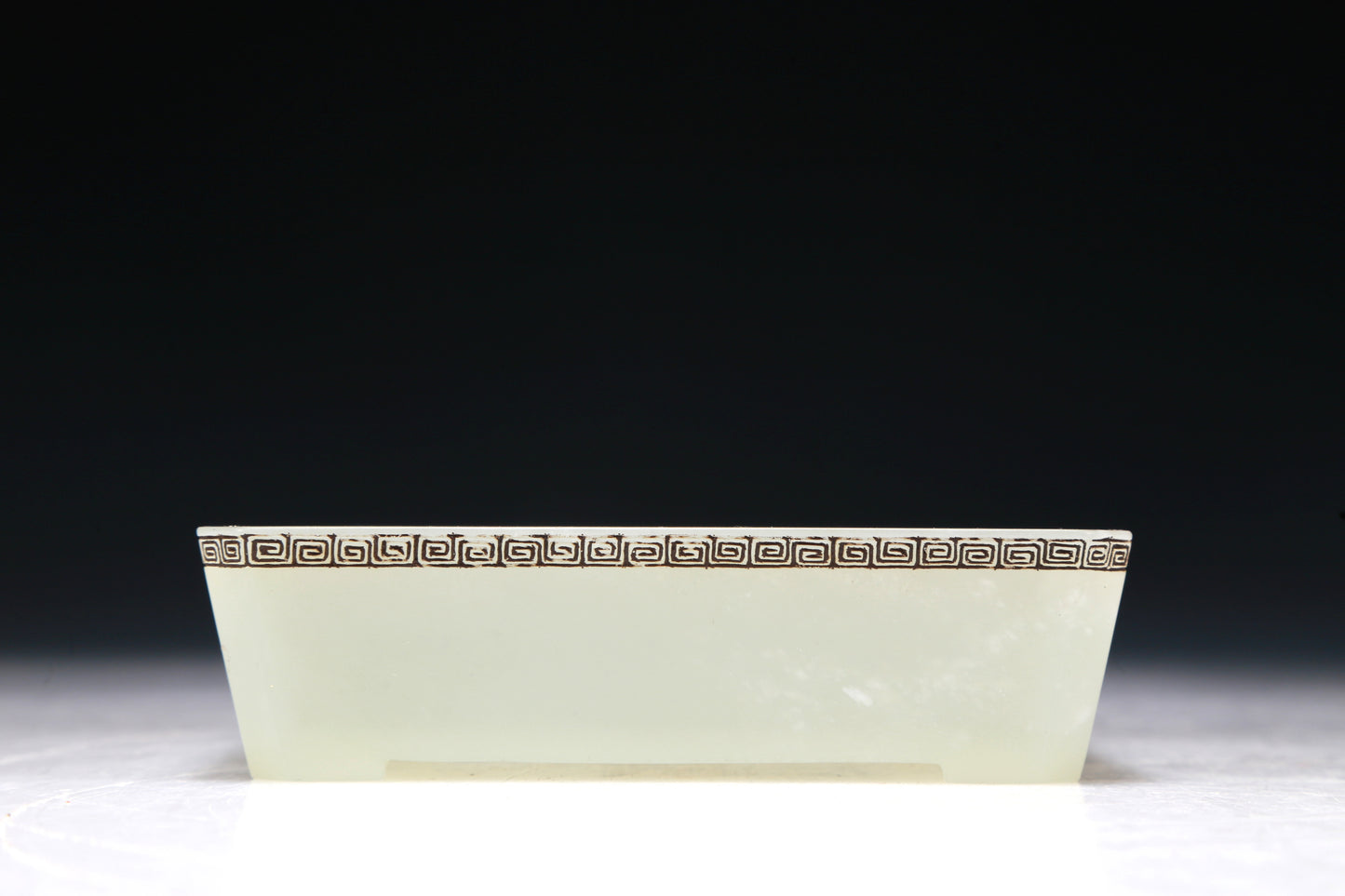 A Marvelous White Jade Dish