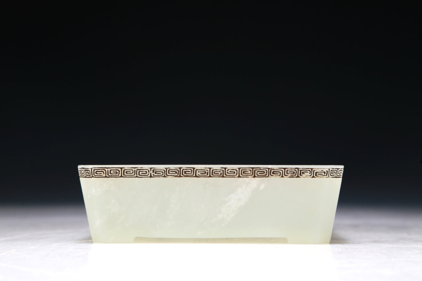 A Marvelous White Jade Dish