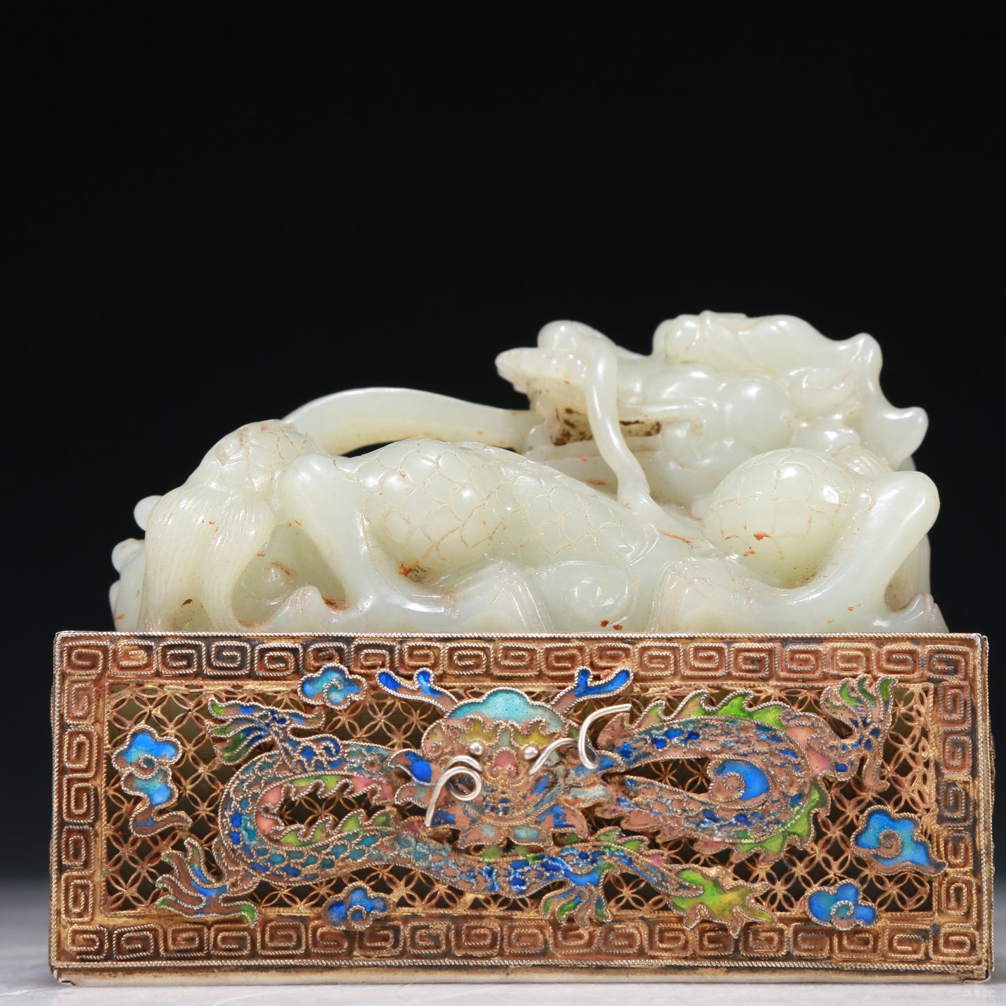 A Marvelous White Jade Gold-Mounted Blueing 'Dragon' Seal