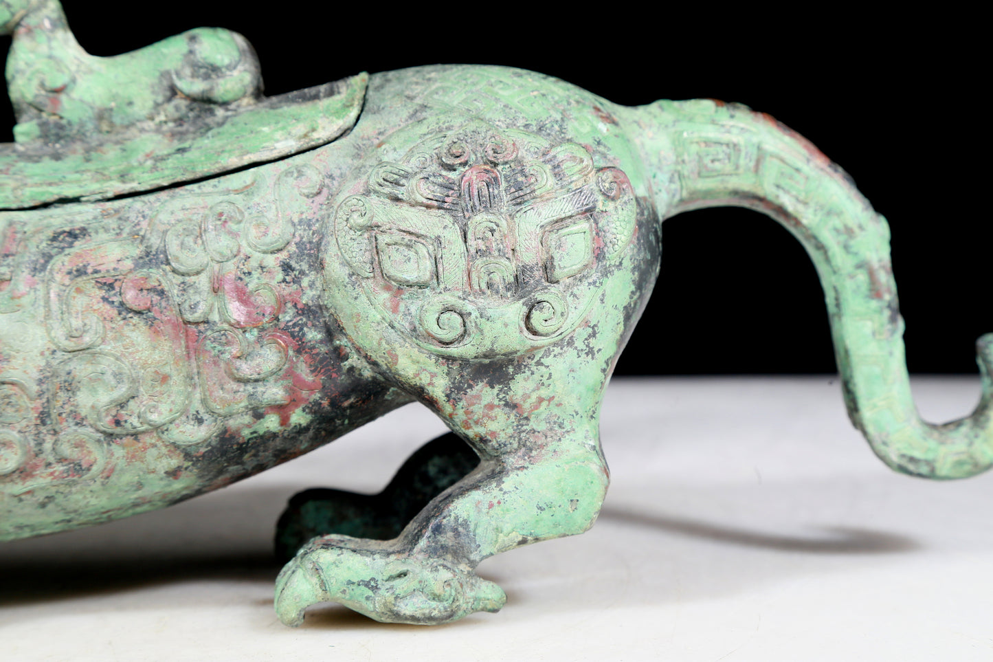 A precious bronze auspicious animal ornament