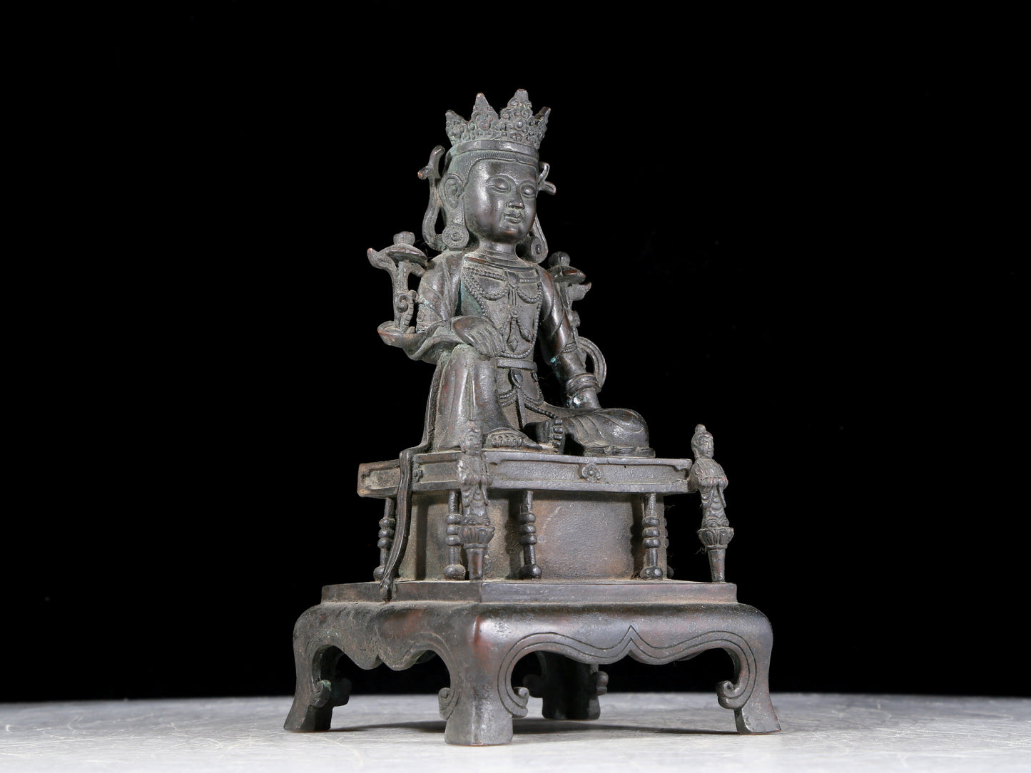 A precious bronze statue of Guanyin