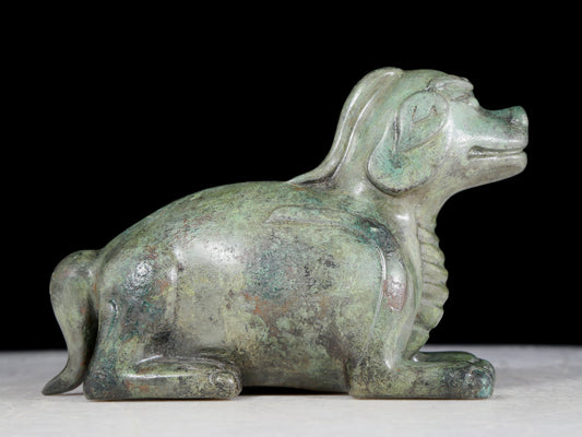 A precious bronze auspicious animal ornament