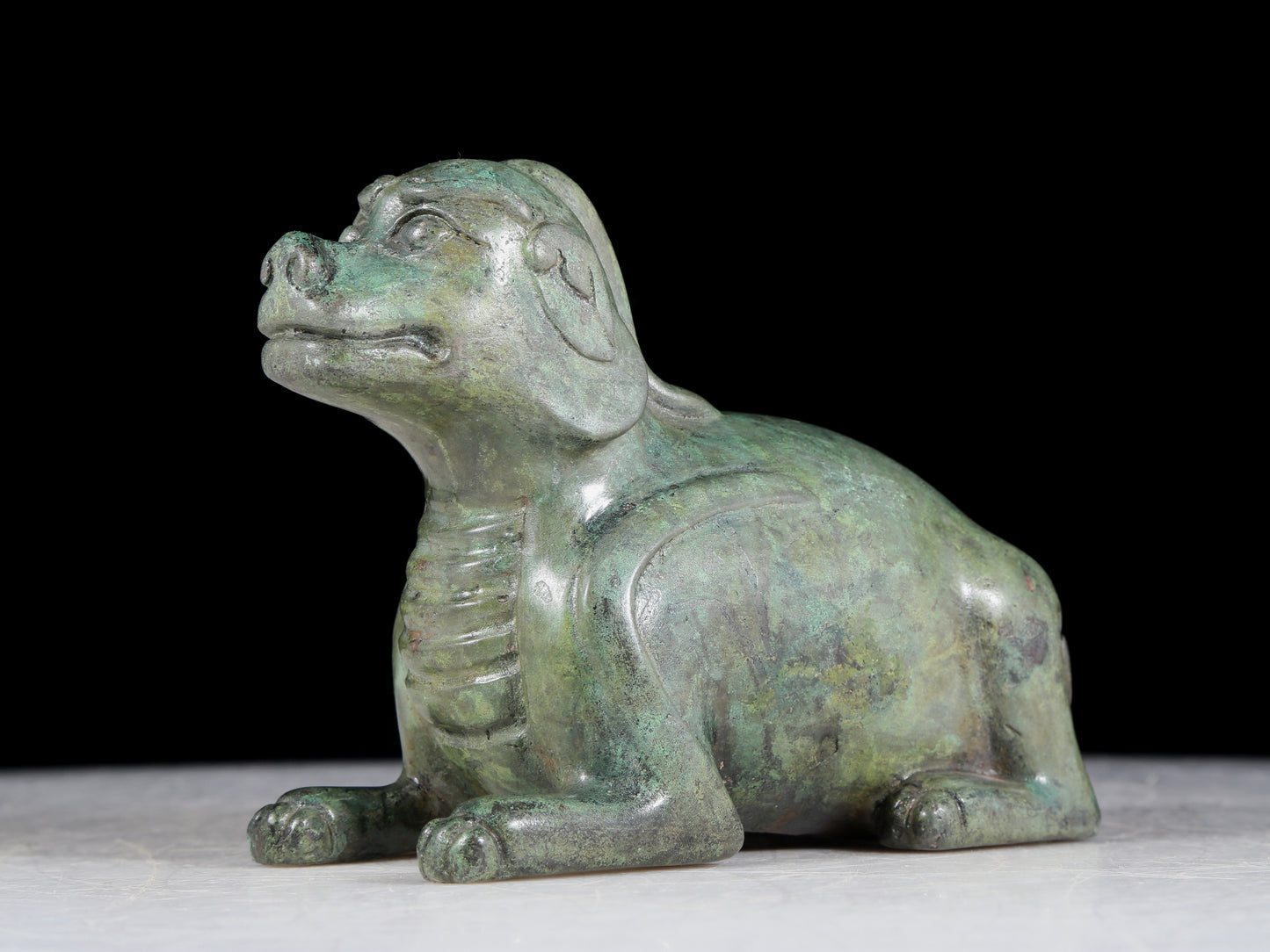 A precious bronze auspicious animal ornament