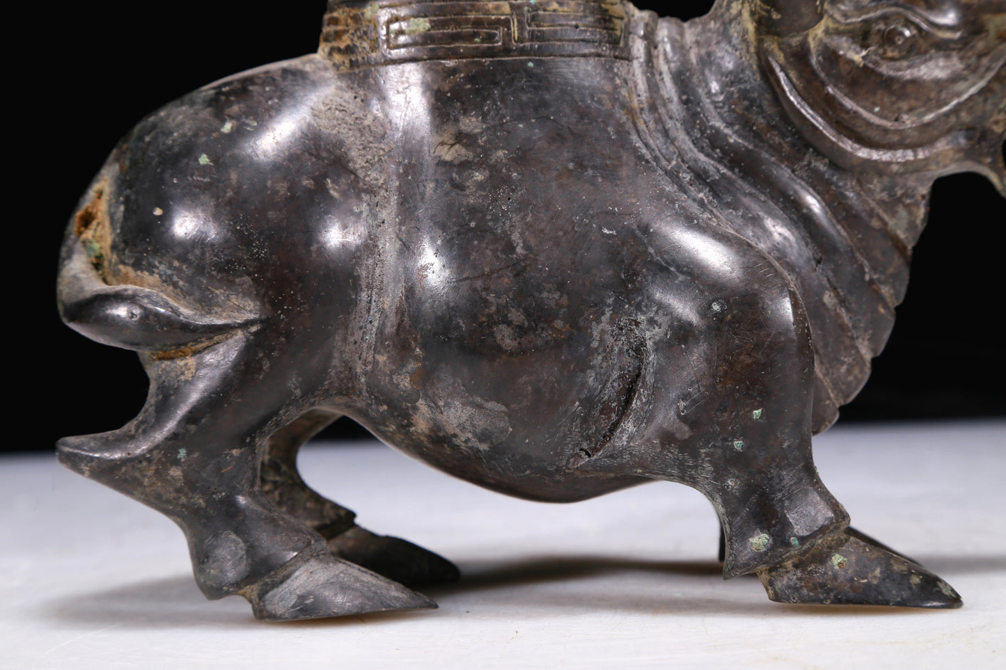 A Precious Bronze Rhinoceros-Form Jar