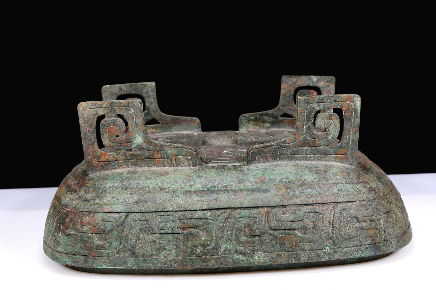 A Huge Archaic Bronze 'Dragon' Box With Inscriptions