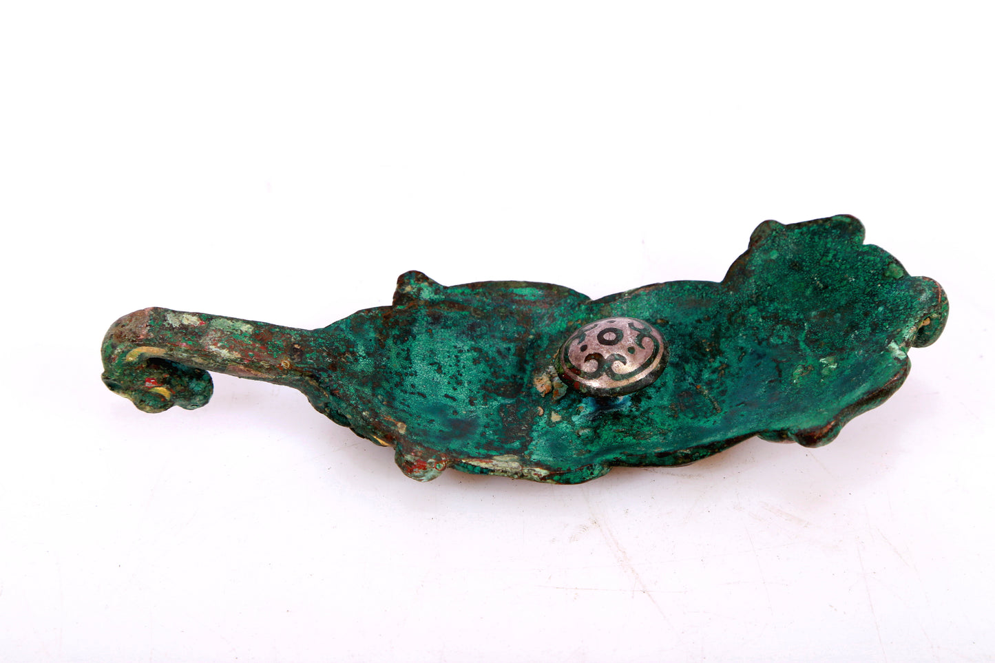 An Archaic Bronze Gold& Silver-Inlaid 'Auspicious Beast' Belt-Hook