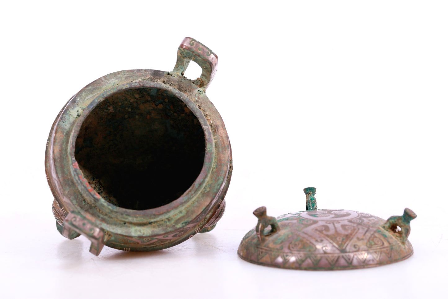 An Archaic Bronze Silver-Inlaid 'Auspicious Cloud' Tripod Censer And Cover