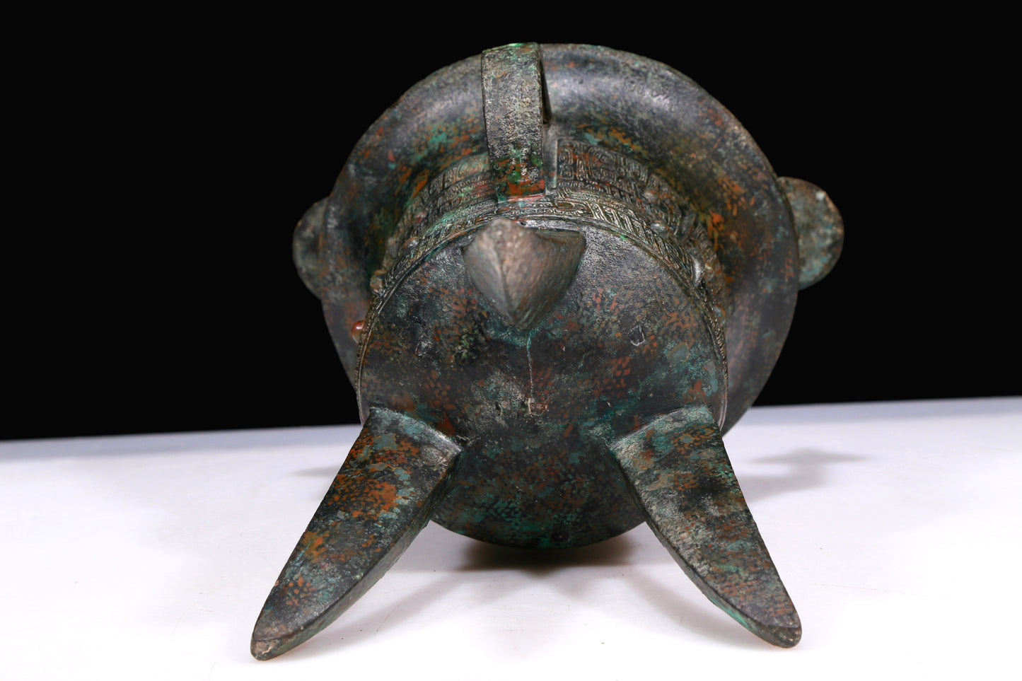 A Marvelous Bronze 'Animal Mask' Tripod Cup