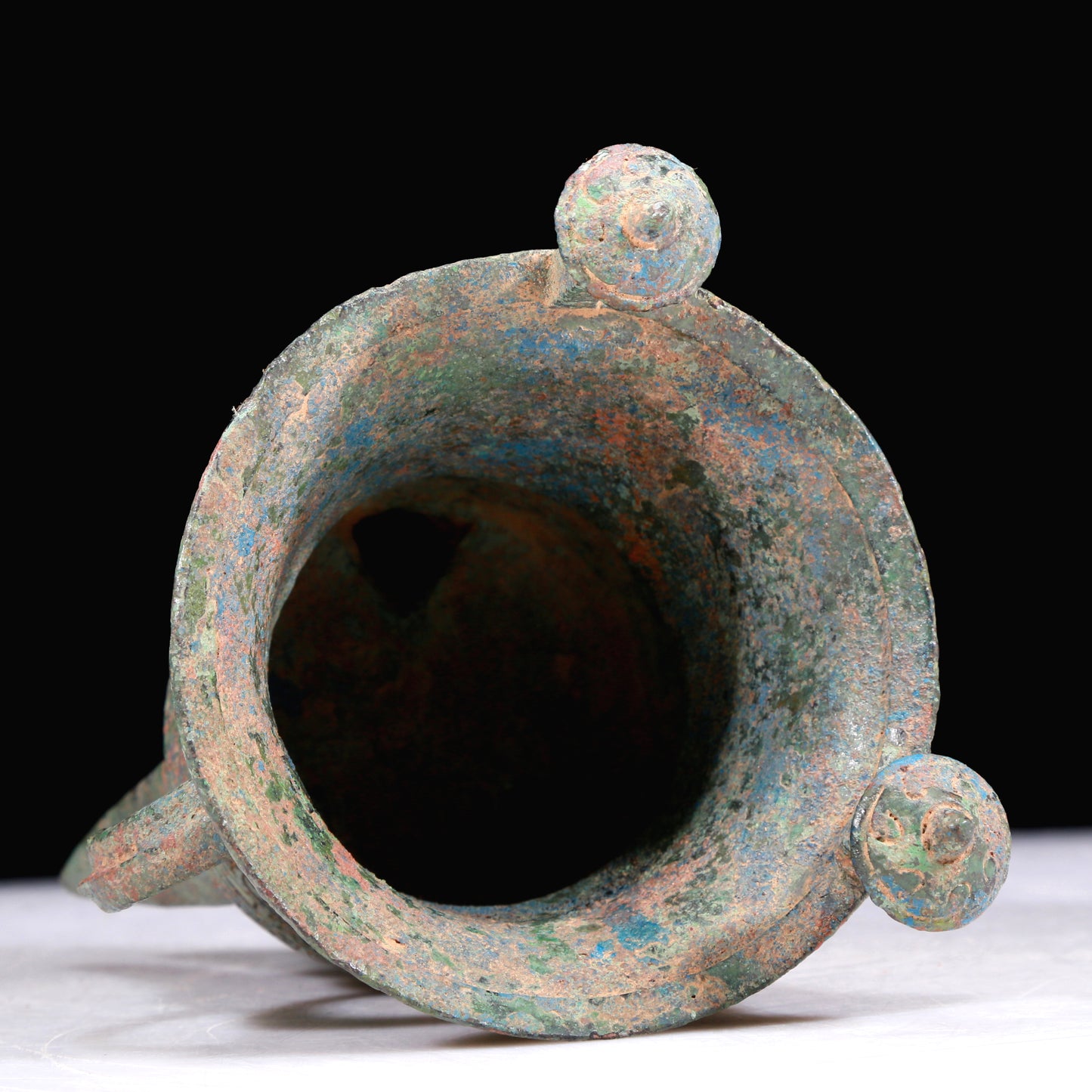 A Superb Bronze 'Animal Mask' Tripod Cup