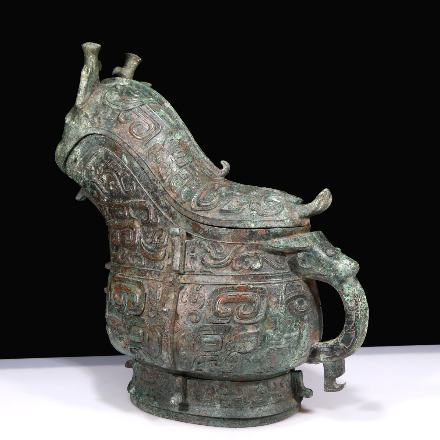 A Huge Superb Bronze 'Animal Mask' Ewer And Cover With Inscriptions