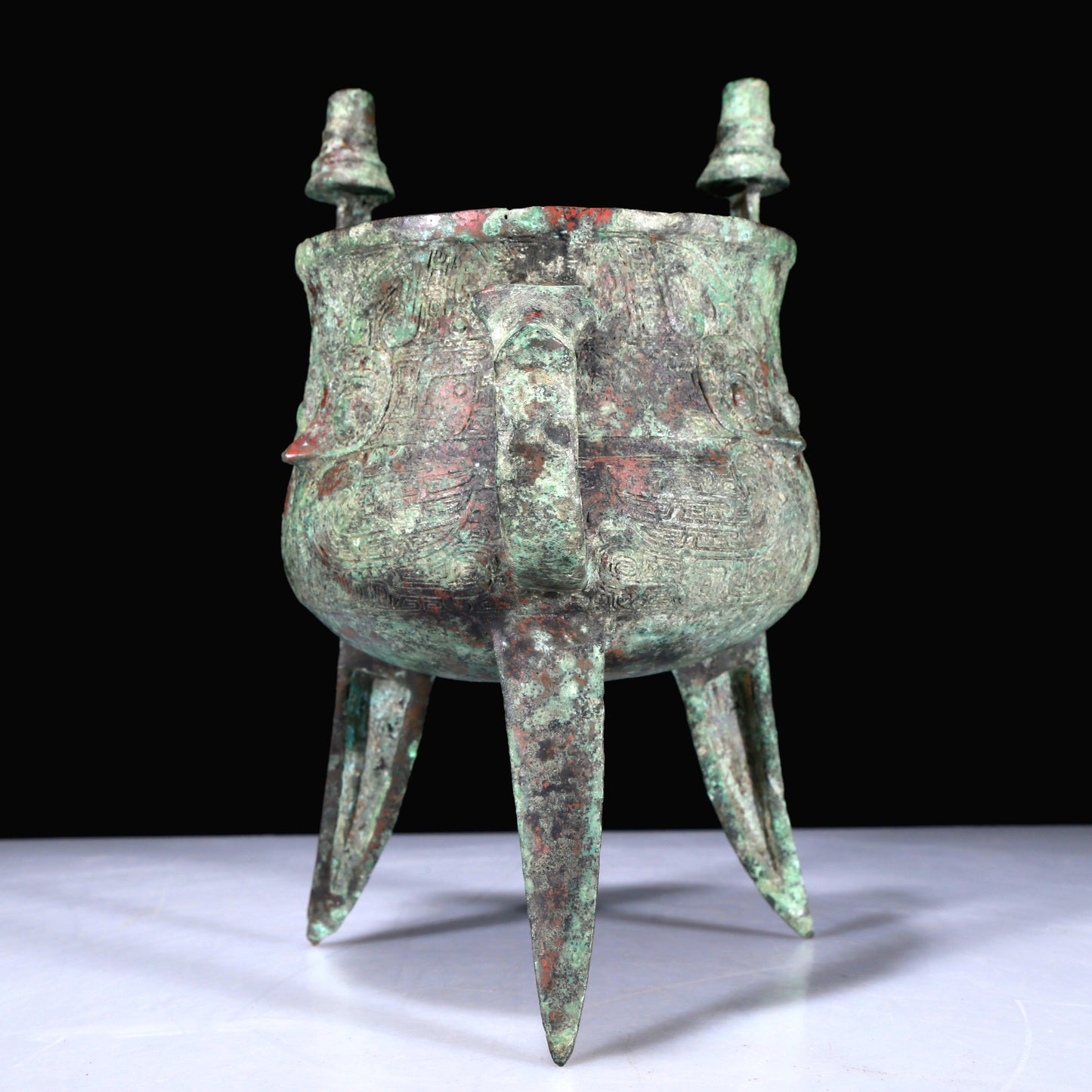 A Superb Bronze 'Auspicious Beast' Tripod Cup With Inscriptions