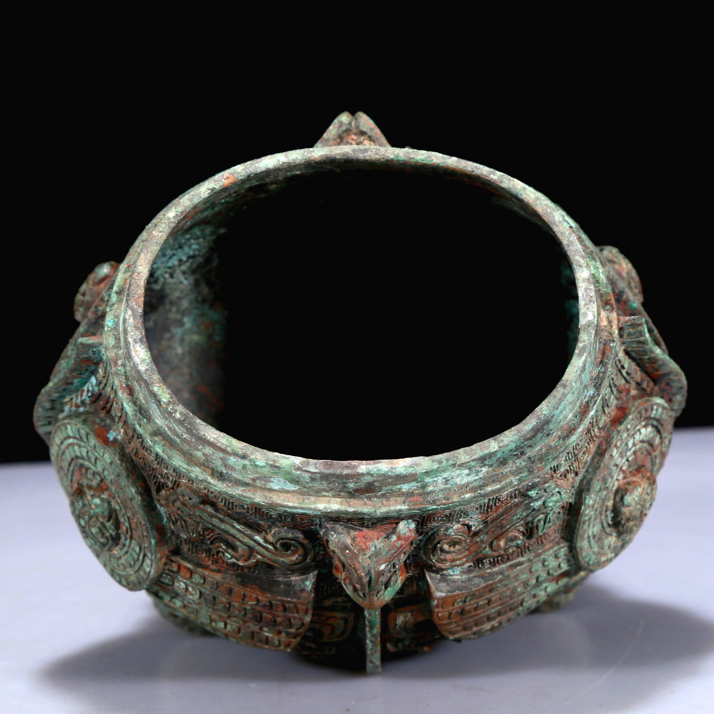 A Superb Bronze 'Auspicious Beast' Jar