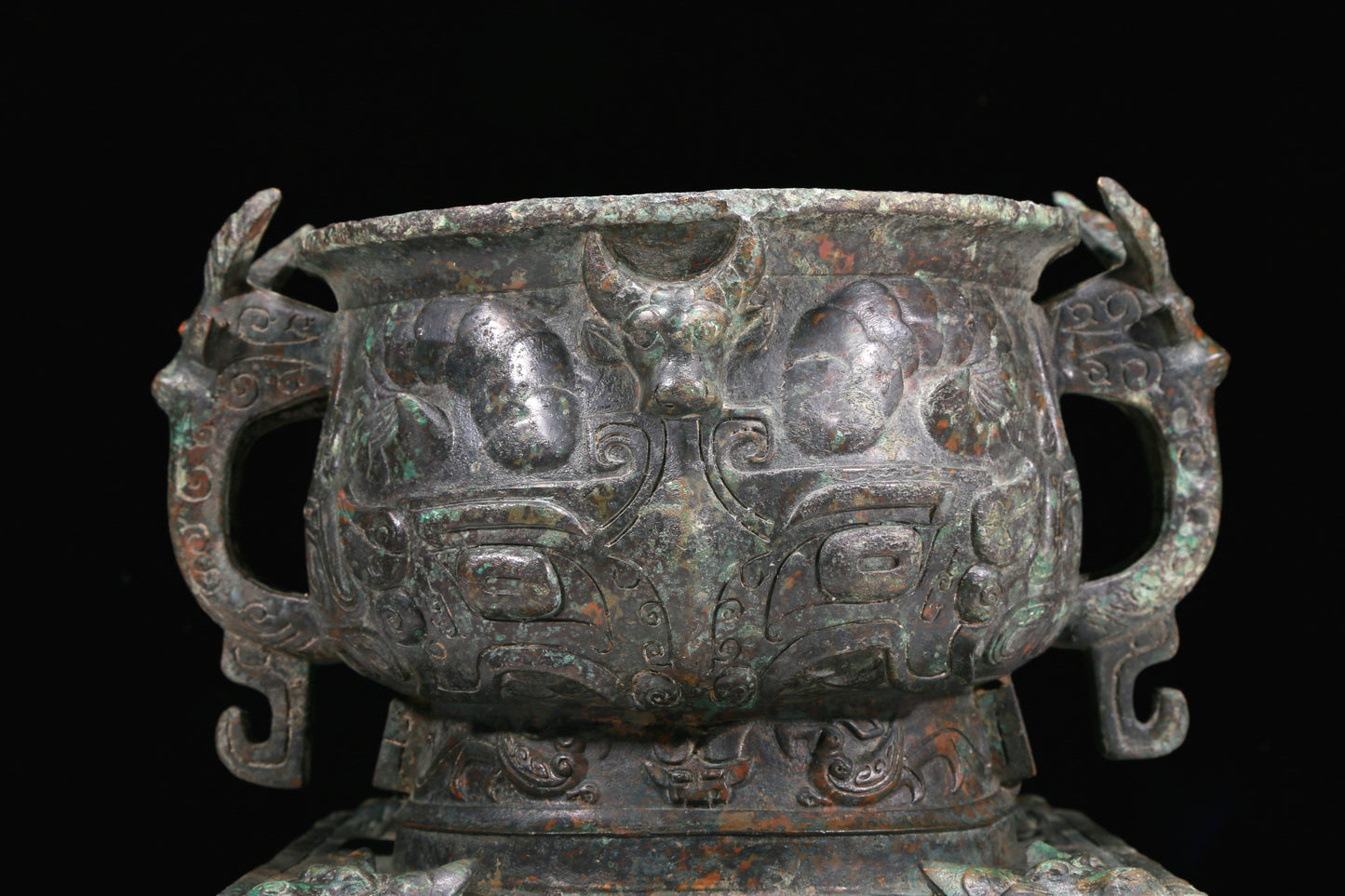 An Excellent Bronze 'Animal Mask' Censer With Inscriptions