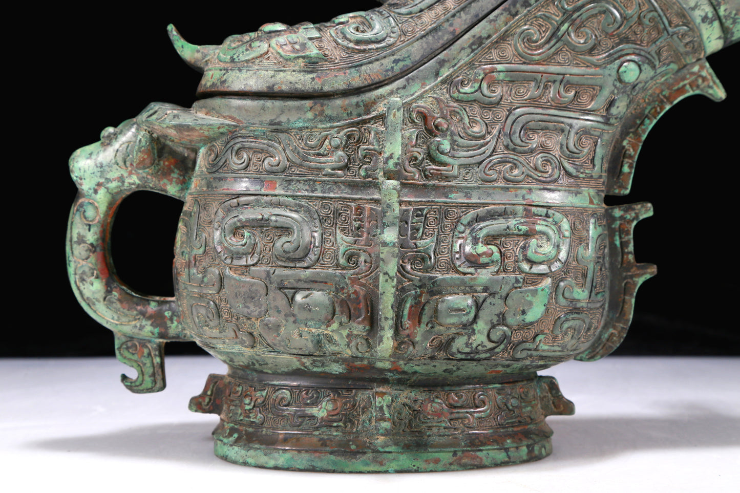 A Precious Bronze 'Animal Mask' Ewer With Inscriptions