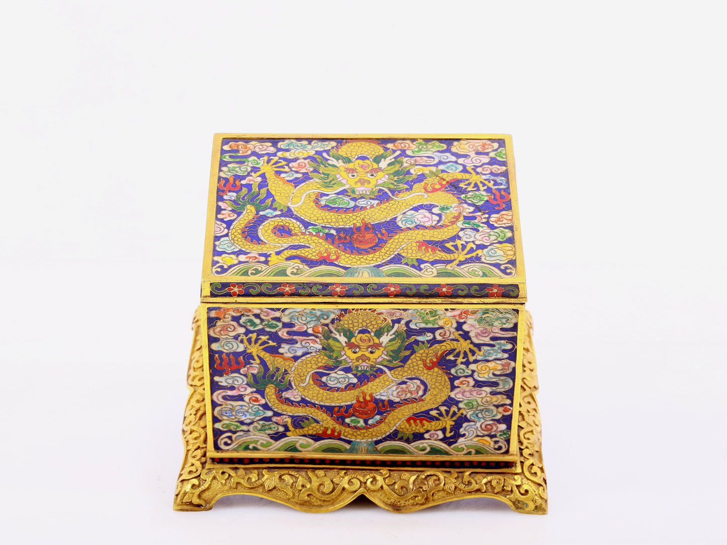 A cloisonné auspicious cloud and dragon pattern box