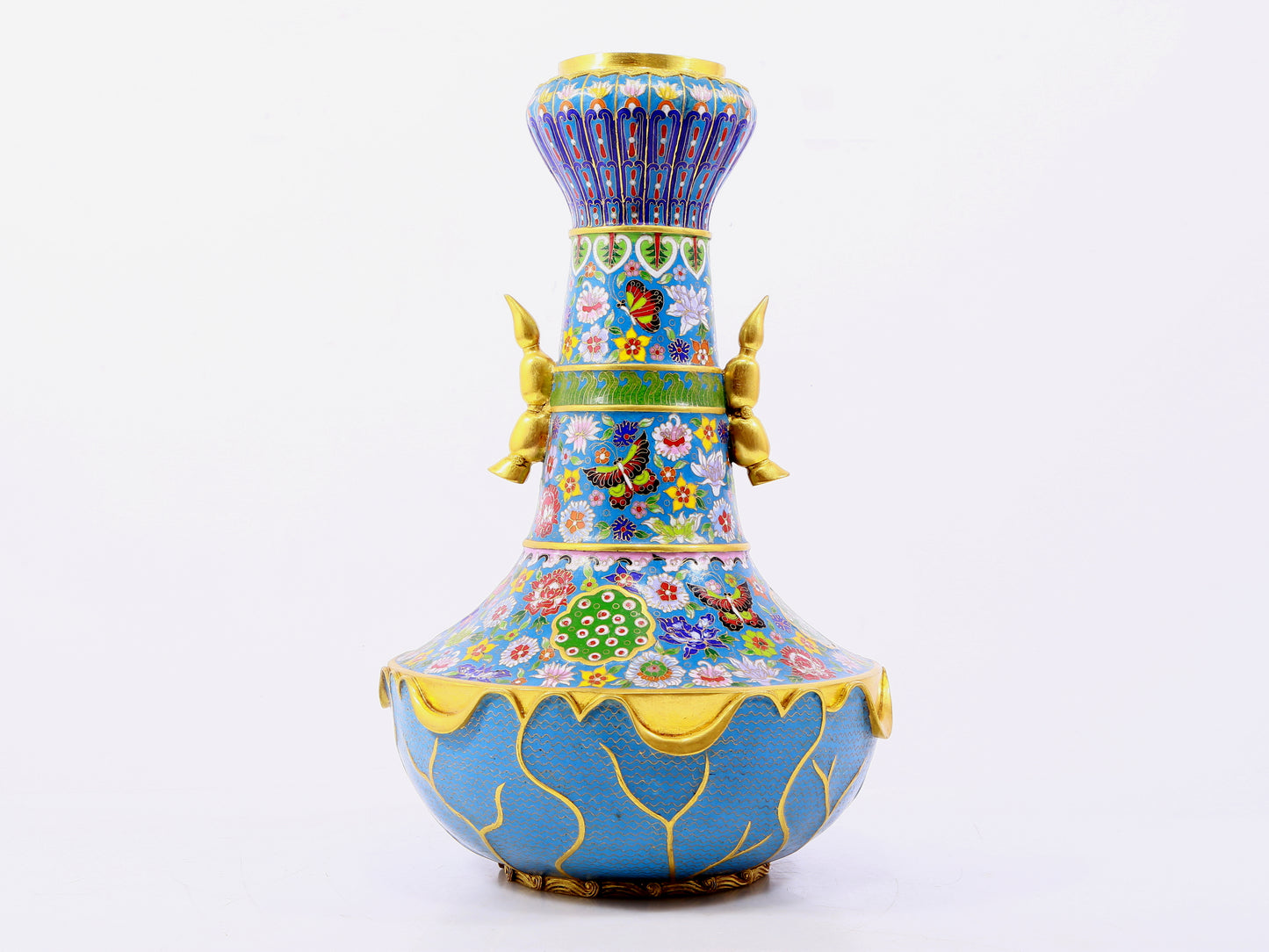 A pair of cloisonné butterfly and flower pattern amphora