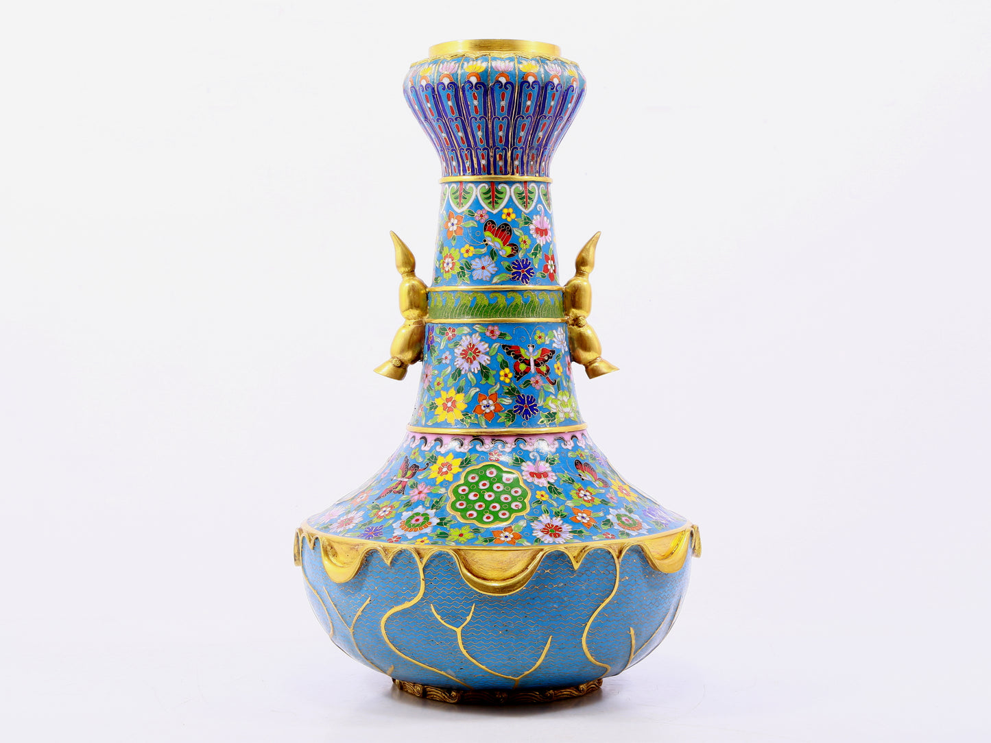 A pair of cloisonné butterfly and flower pattern amphora