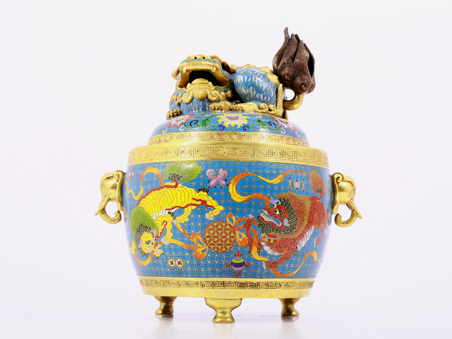 A cloisonné lion pattern amphora with lid